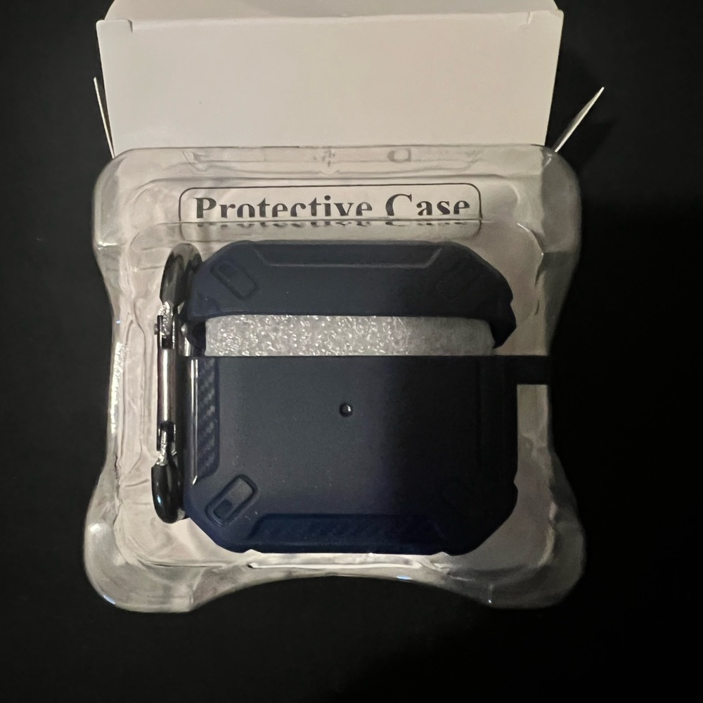 iPhone iPad Apple Watch accessories including some android phone accessories